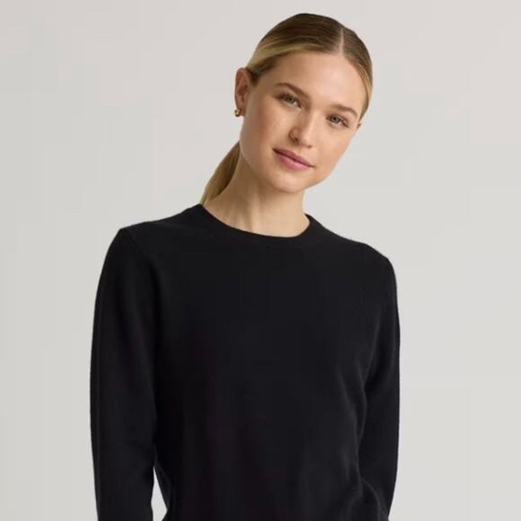 Quince Black Crewneck Sweater - Picture 2 of 7